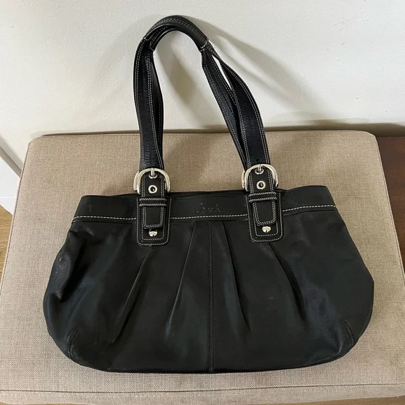 Coach Soho pleated leather purse - Picture 1 of 11